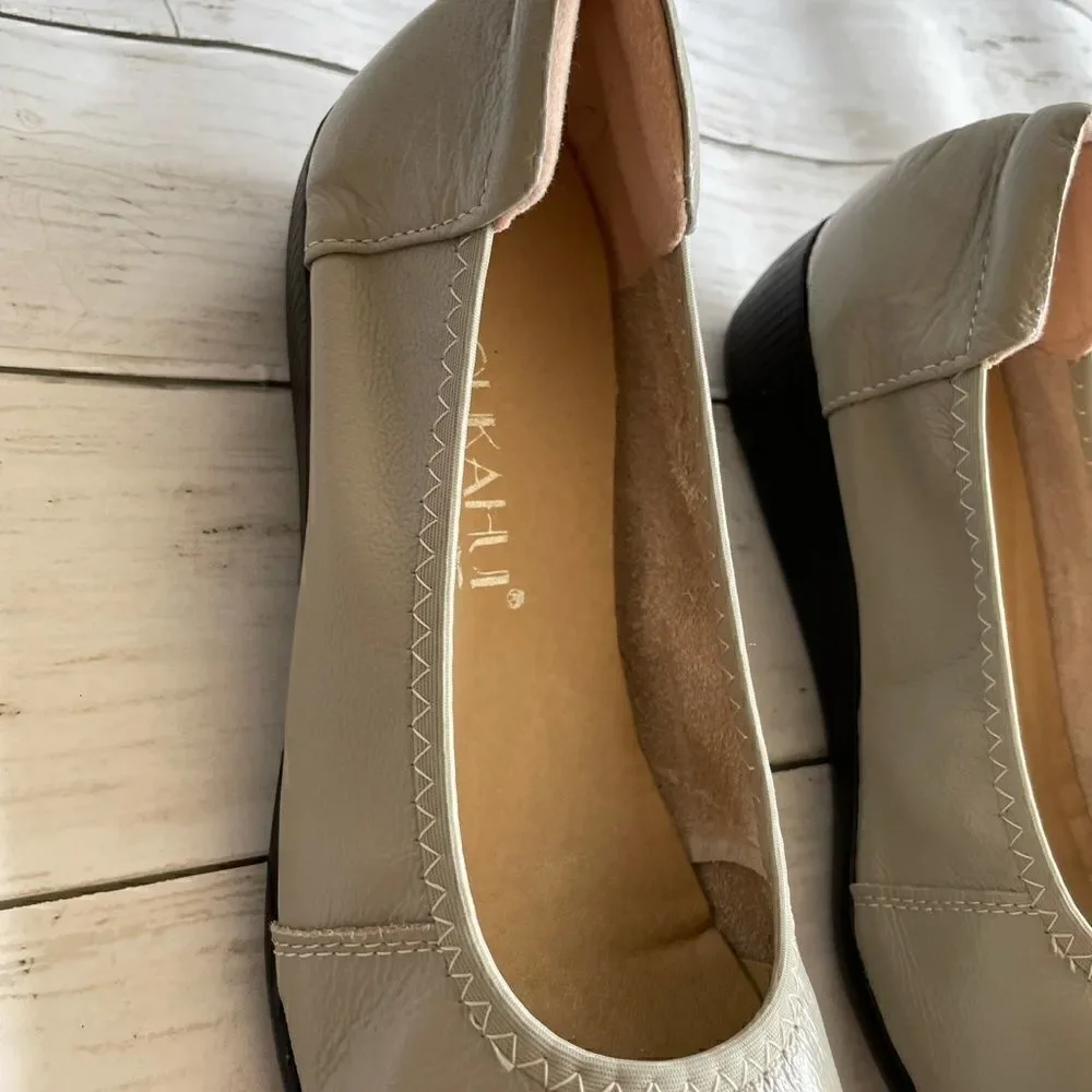 Oukahui wedge flats shoes Size 7.5-8